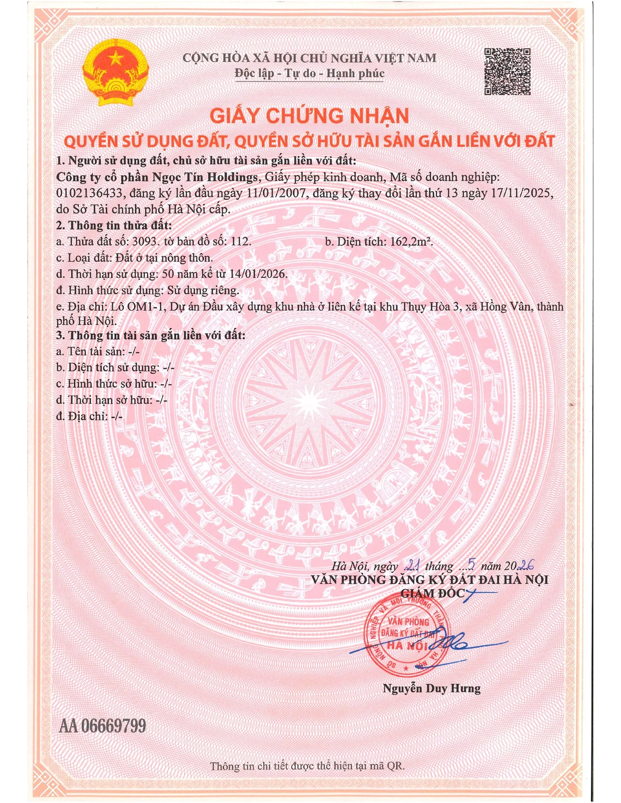 Bản scan Giấy chứng nhận quyền sử dụng đất mẫu, trang 1: thửa đất số 3093, tờ bản đồ 112, lô OM1-1, diện tích 162,2 m², đất ở tại nông thôn, người sử dụng đất là Công ty cổ phần Ngọc Tín Holdings